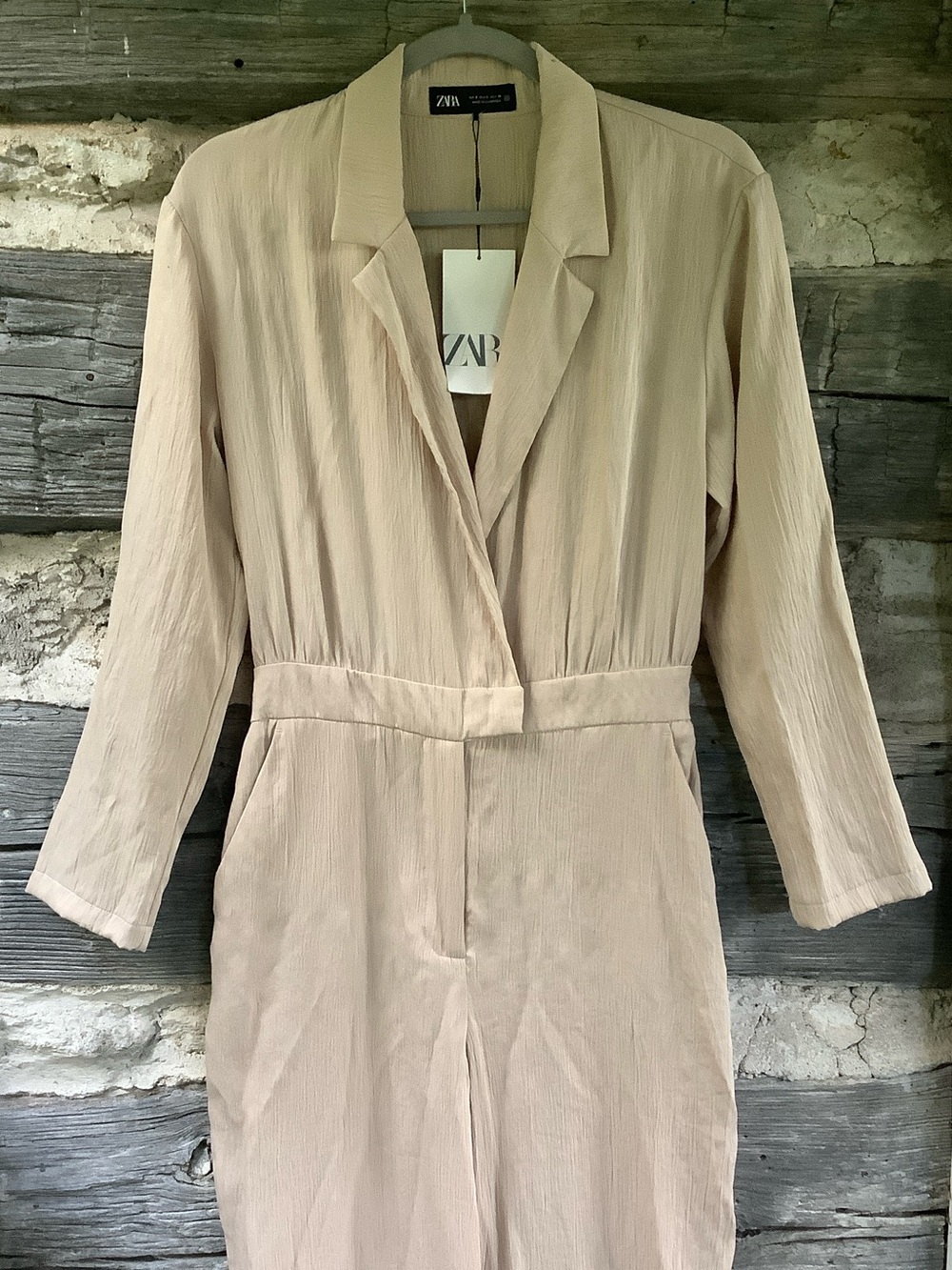 Zara Neutral Beige V-Neck Long Sleeve Jumpsuit - Picture 2 of 8
